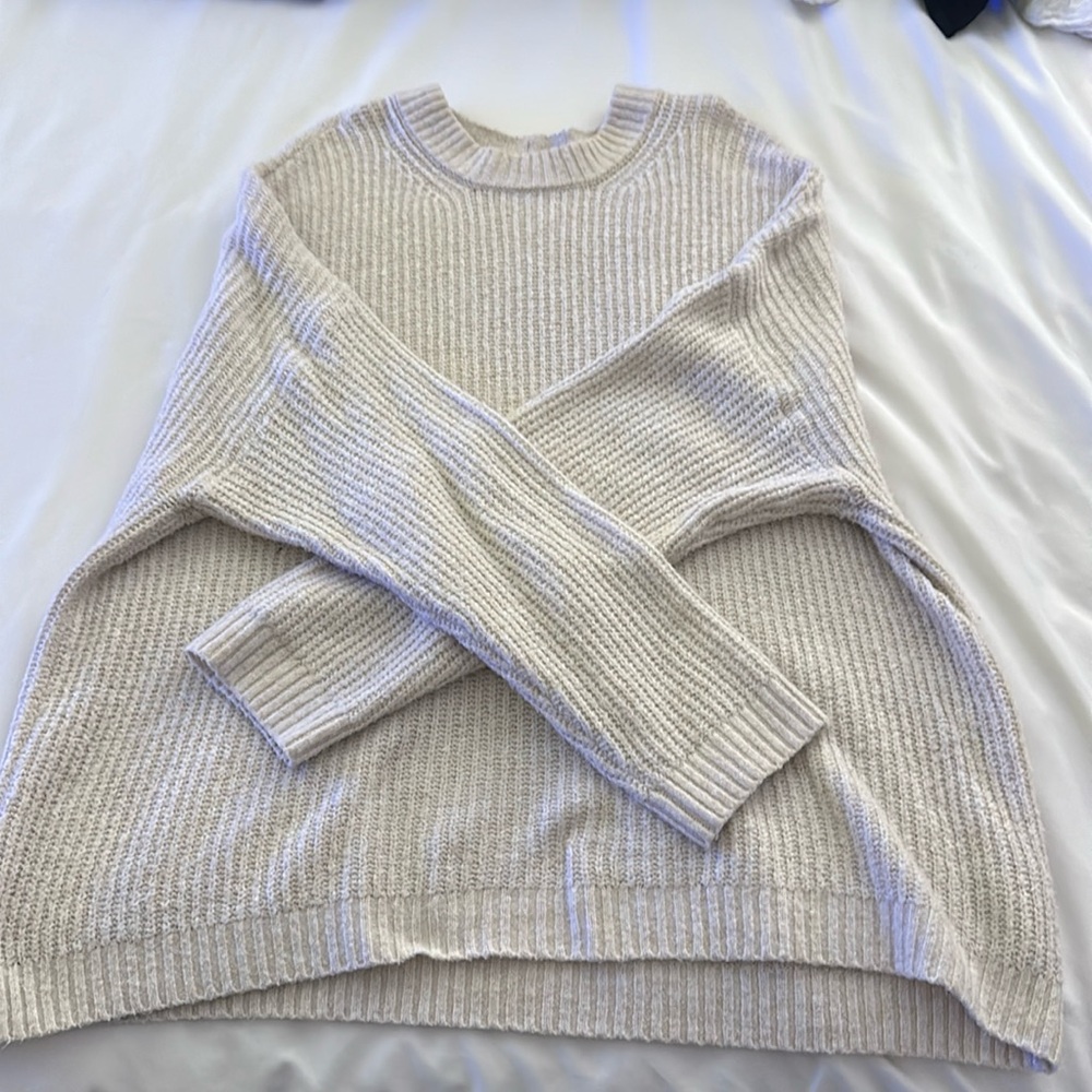 american eagle sweater
